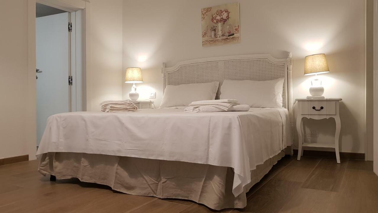 Ferienwohnung La Dimora Dei Sorrisi Monopoli Exterior foto