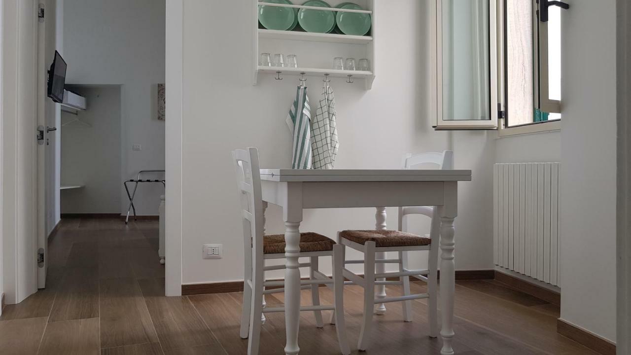 Ferienwohnung La Dimora Dei Sorrisi Monopoli Exterior foto